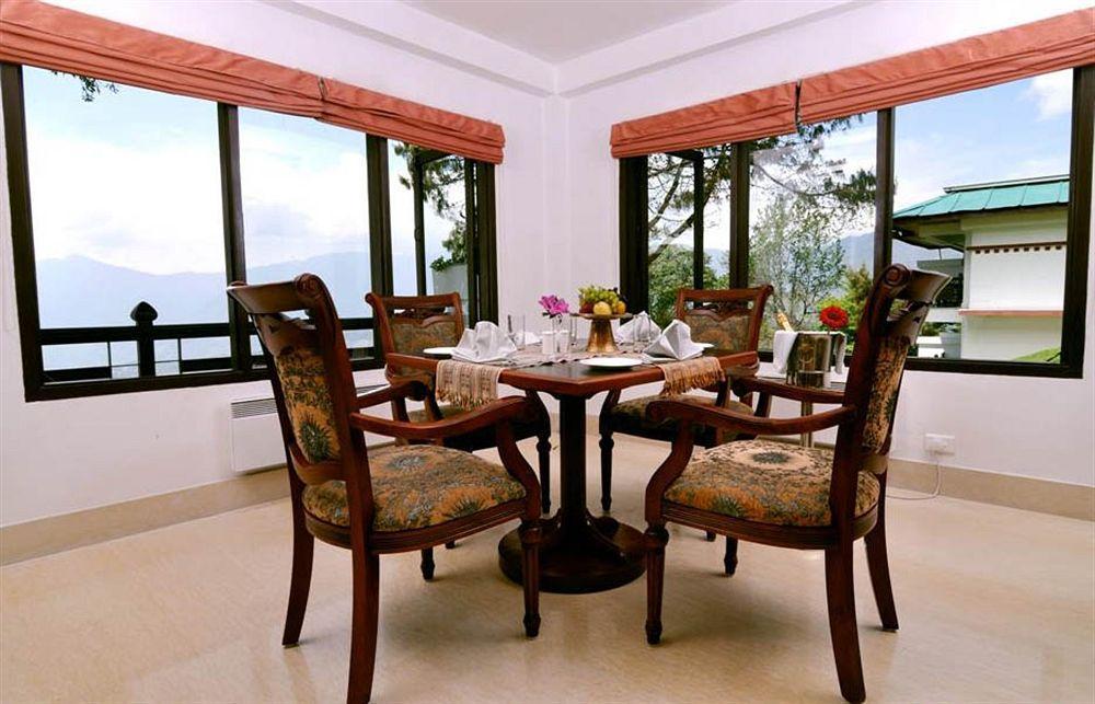 Denzong Regency- Luxury Mountain Retreat Spa & Casino Gangtok Exterior foto