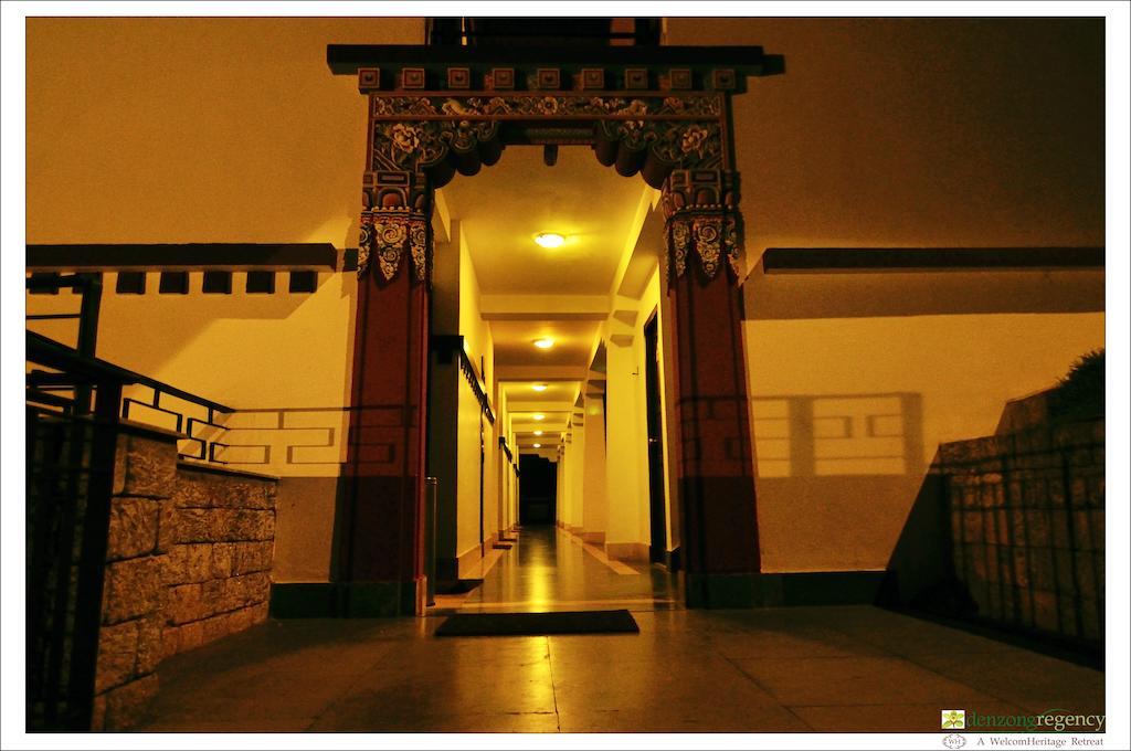 Denzong Regency- Luxury Mountain Retreat Spa & Casino Gangtok Exterior foto