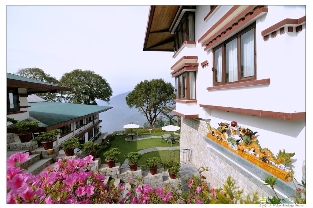 Denzong Regency- Luxury Mountain Retreat Spa & Casino Gangtok Exterior foto